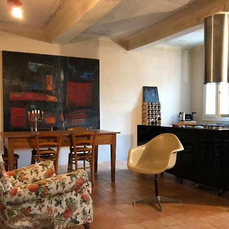 Casa Luminosa Con Giardino In Centro Storico Apartment Reggio Emilia Ngoại thất bức ảnh